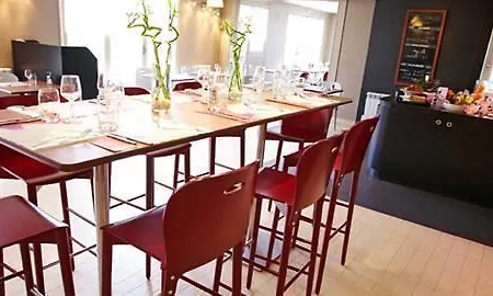 Hotel Campanile - Lomme